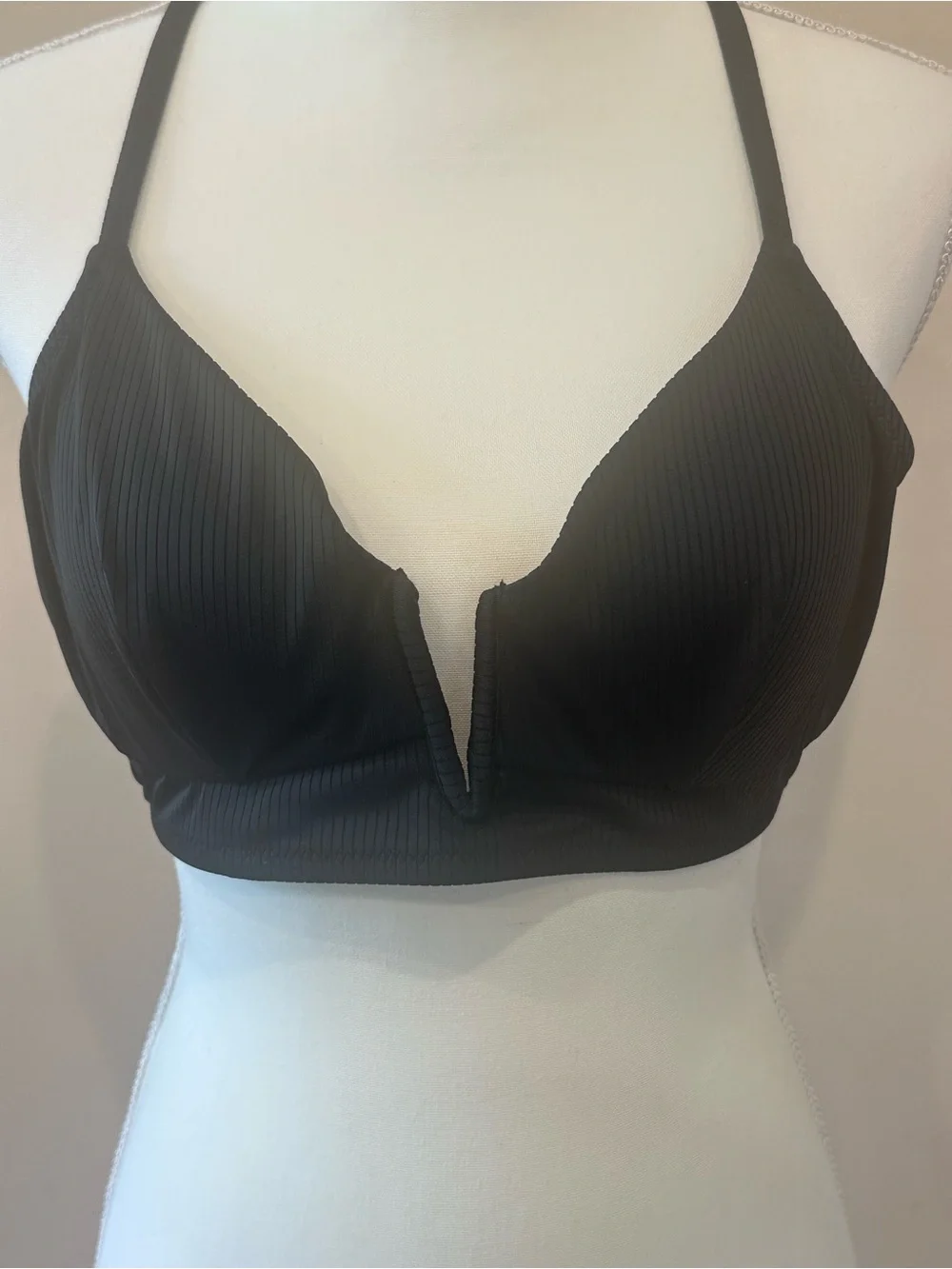 Shade & Shore Black Ribbed Longline Bikini Top V Wire Crisscross Back 34D